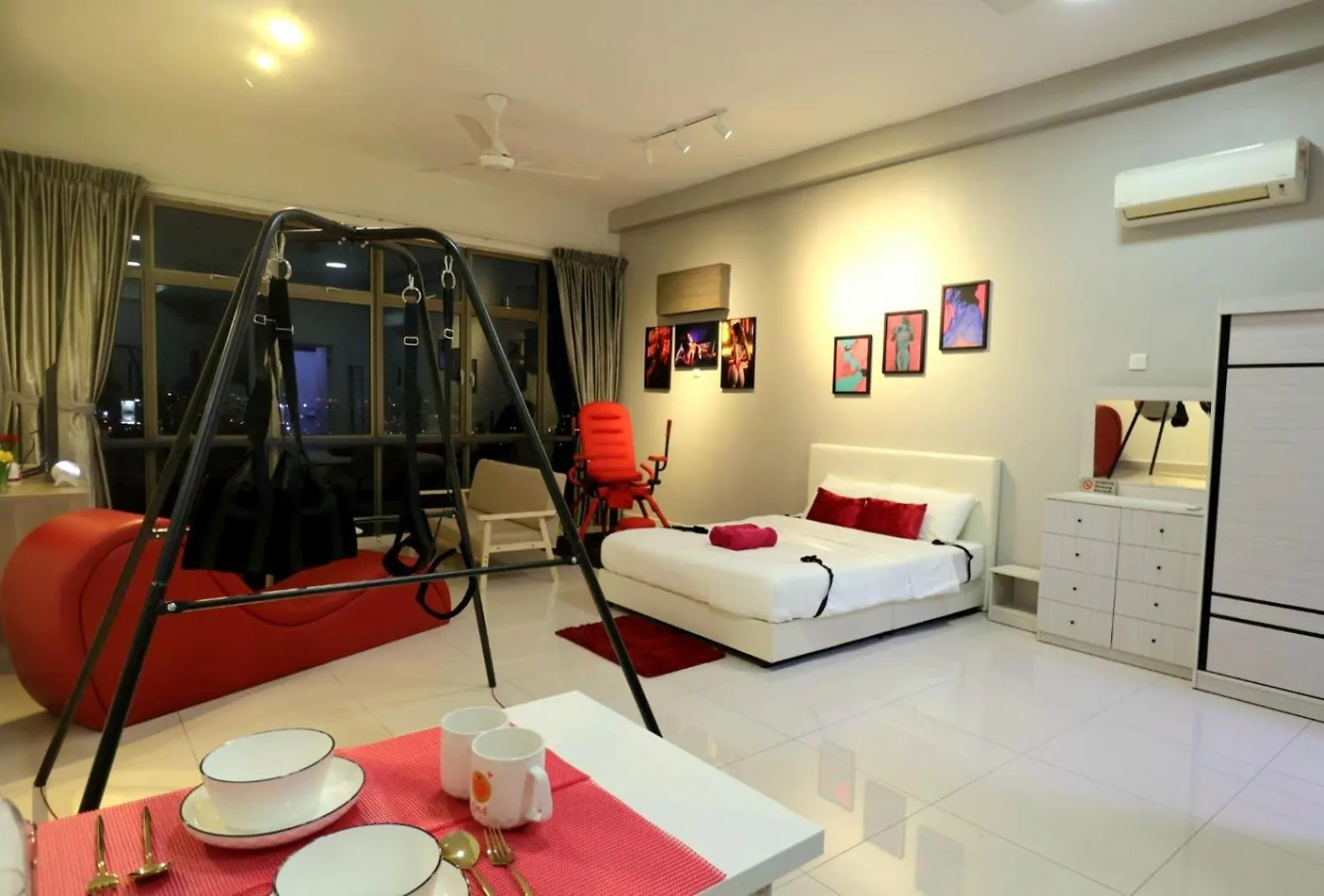 Palazio 情趣民宿 Mount Austin Johor Bahru